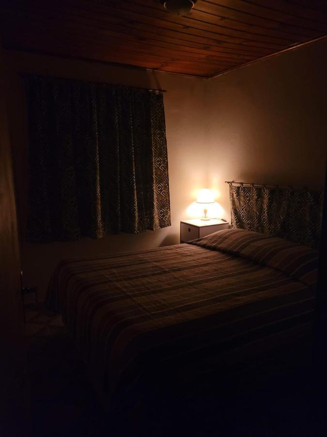 Villa Casa Anexa Com Lareira Campos do Jordão Esterno foto
