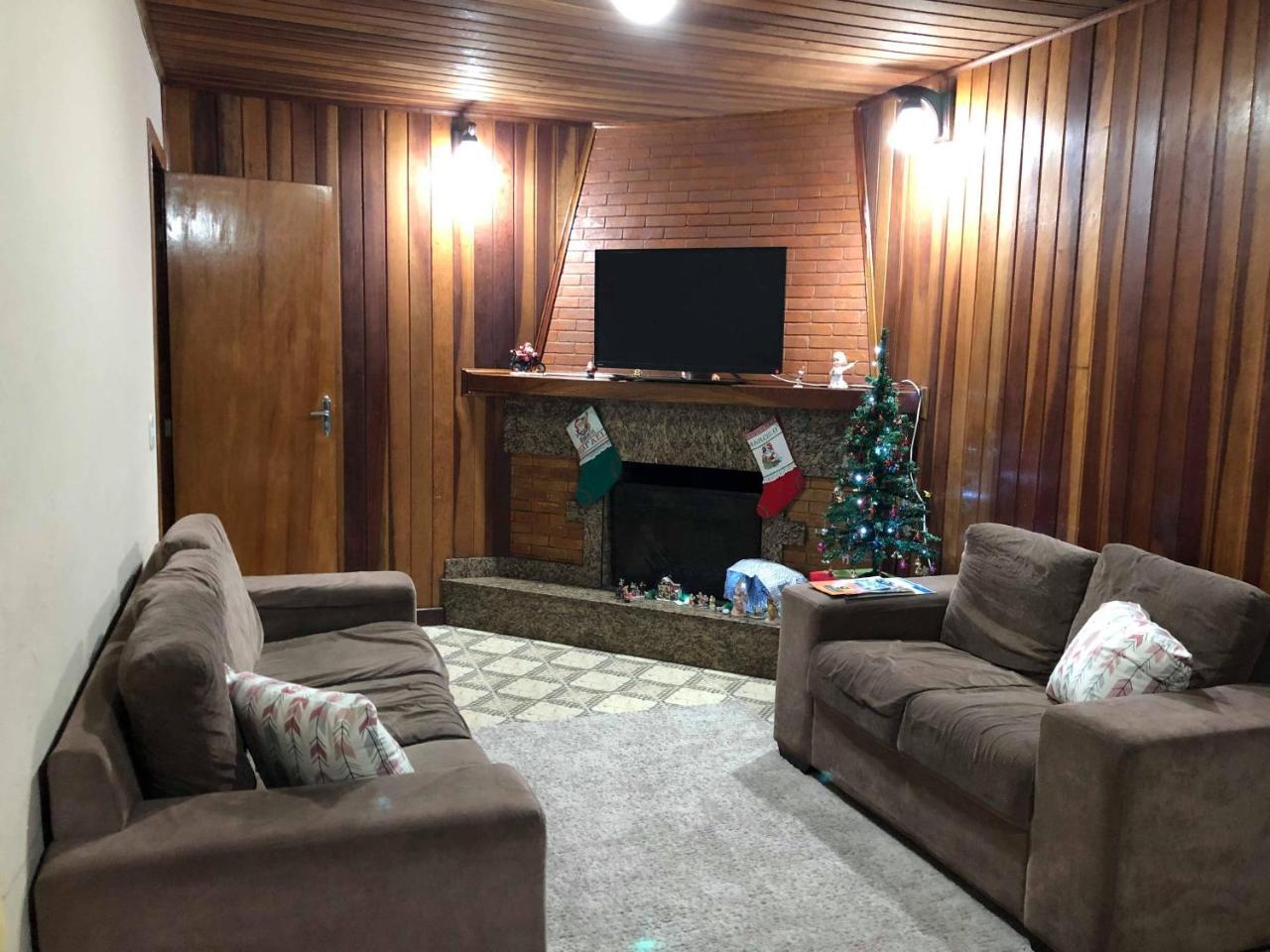 Villa Casa Anexa Com Lareira Campos do Jordão Esterno foto