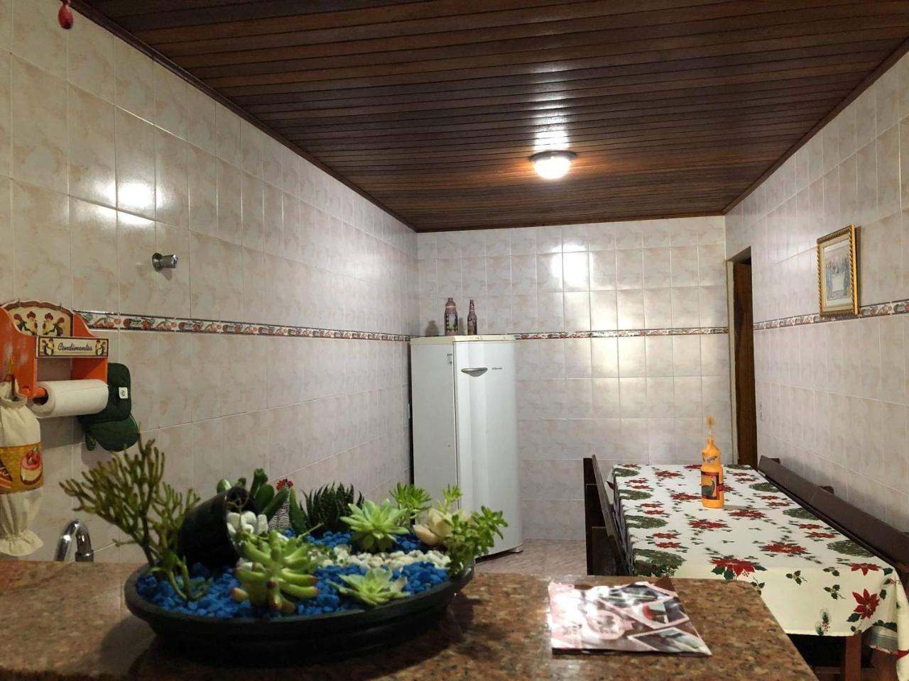 Villa Casa Anexa Com Lareira Campos do Jordão Esterno foto